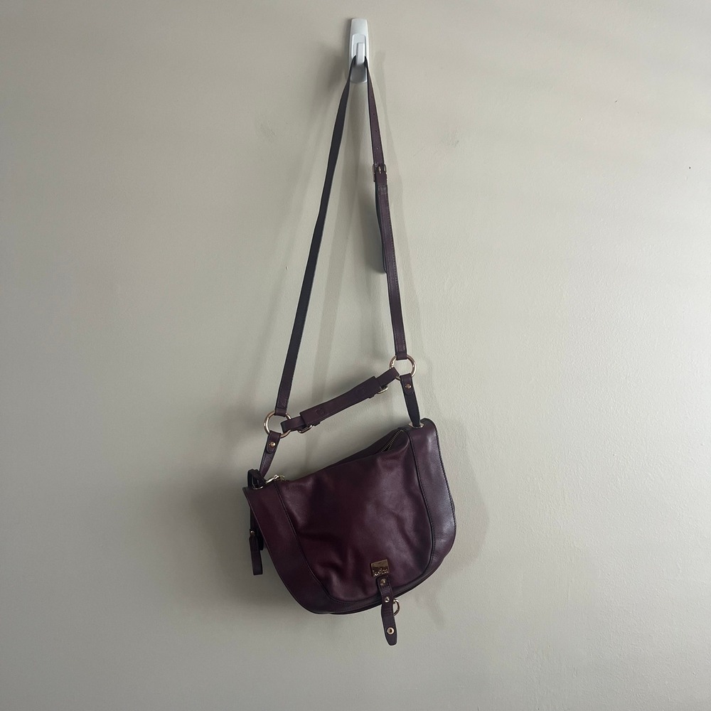 Kooba Burgundy Leather Saddle Bag Flap Crossbody Gold Hardware Convertible Strap - Picture 3 of 6